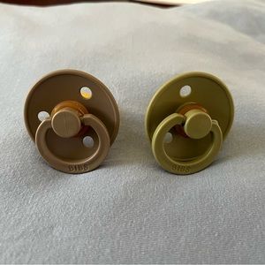 Bundle!! 13 pacis 0-6 months!